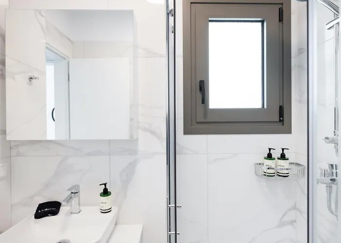 Urban Nest Apartment